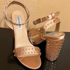 Bundle for @kimberlyrmorrow Steve Madden Pink Studded Satin Heels EUC